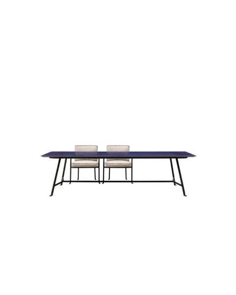Borea Tables